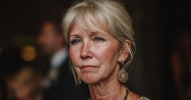 Seis años después de la muerte de mi esposo, me volví a casar. Y en la primera noche de bodas escuché algo para lo que no estaba en absoluto preparada…