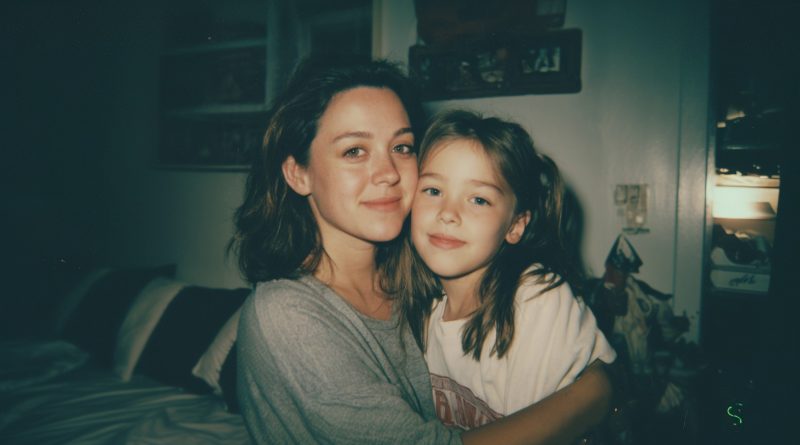 Mamá me abandonó cuando tenía 8 años y durante muchos años fingió que yo no existía para ella. Pero un día llamó, y sus palabras sacudieron todo en lo que yo creía…