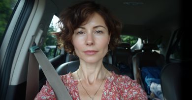 Un vecino me pidió el coche para ir a comprar, y dos horas después me llamó la policía con las palabras: «Tiene problemas. No haga nada imprudente»…