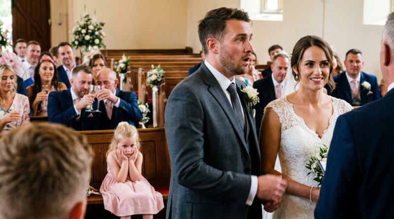 Mi prometida planeaba encerrar a mi hija para que no pudiera asistir a nuestra boda — lo escuché por casualidad y tomé una decisión