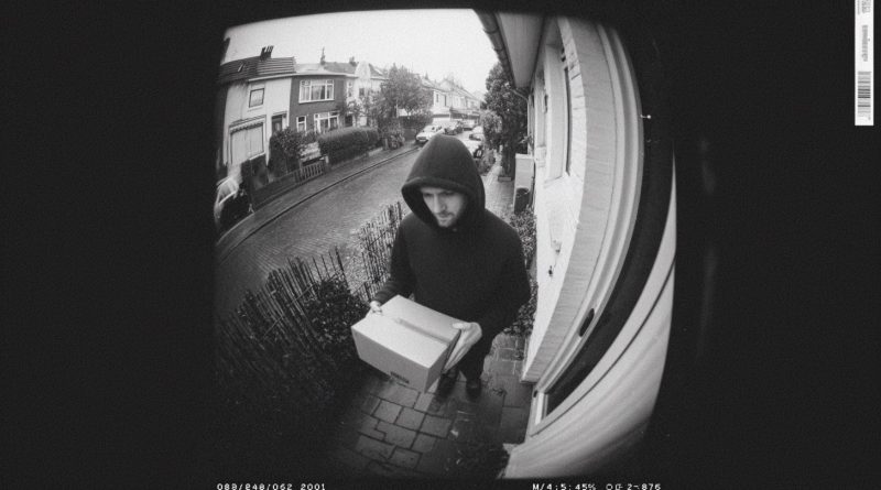 Mis paquetes desaparecían uno tras otro. Encontré la manera de atrapar al ladrón…