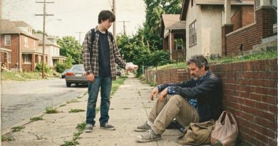 Un niño dio su almuerzo a un desconocido congelado en la calle y no sabía que era una prueba