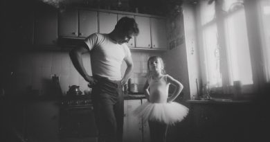 En mi cumpleaños recibí un regalo de mi padre. Él no está aquí desde hace cinco años