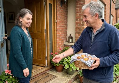 Treinta años creí que había muerto en un incendio — hasta que un nuevo vecino llamó a mi puerta