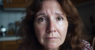 Mi Padre Dejó un Testamento. La Herencia Fue Para Una Mujer que Nunca Había Oído Mencionar.