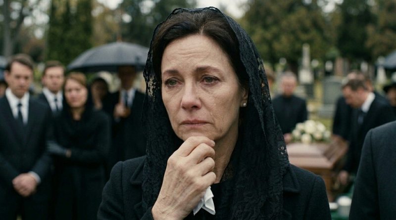 Durante Diez Años Envié Dinero a Mi Hermano Cada Mes. Luego Apareció en un Funeral en un Mercedes.