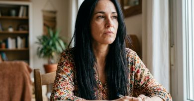 «Durante tres años pasé cada tarde con los hijos de mi hermana, ayudándola porque decía que “no daba abasto”. Cuando mi hijo acabó en el hospital y le pedí que me ayudara, me dijo: “Perdona, tengo la manicura, pedí cita hace tiempo”. Dejé el teléfono a un lado e hice algo que ni yo misma esperaba de mí»