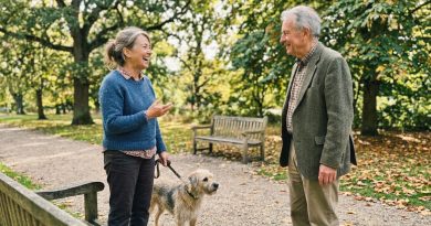 Lo conocí paseando a mi perro en el parque. Tengo 63 años y pensé que nunca volvería a fijarme en nadie. Mi hija dice que estoy haciendo el ridículo. No me he sentido tan viva en años.