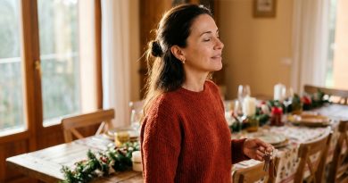 Puse la mesa para seis en Año Nuevo, pero a medianoche nadie vino ni llamó. El primero de enero cambié las cerraduras, guardé las cosas de mi familia en bolsas y, por primera vez en treinta años, decidí ponerme a mí misma en primer lugar.