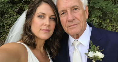 Me casé con un hombre rico treinta y cinco años mayor que yo para pagar el tratamiento de mi madre, pero en nuestra noche de bodas escuché una llamada que me dejó la sangre helada