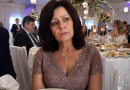 En la boda de mi hijo, mi nuera me pidió amablemente que me cambiara a una mesa más alejada, explicándome que así estaría más cómoda. Me cambié de mesa en silencio y pasé toda la noche intentando que no se me notara el dolor
